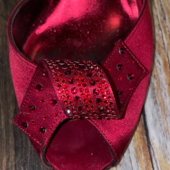 Stuart Weitzman (sling-backs) - Picture 4 of 12